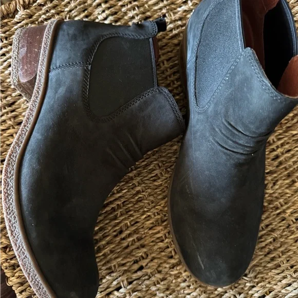Dansko Black Ankle Boots - Picture 2 of 6